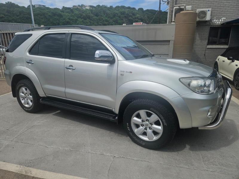 Toyota Fortuner 3.0D-4D