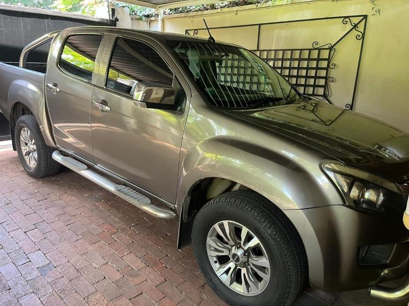 Isuzu KB 300D-Teq Double Cab